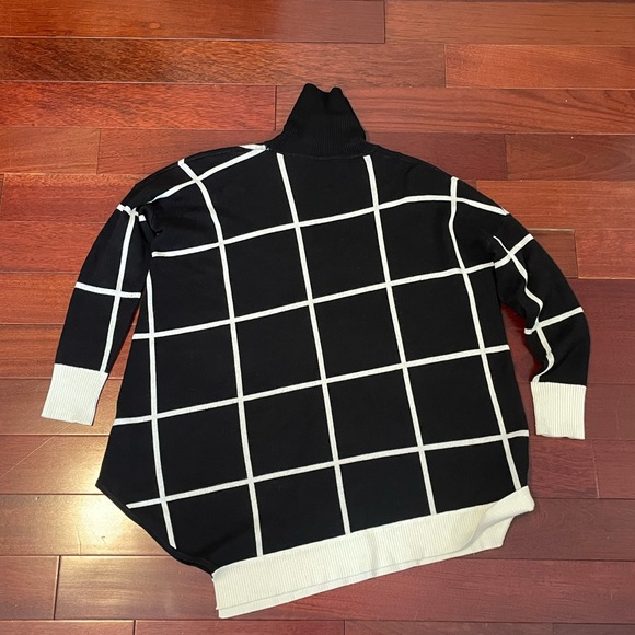 Elena Wang women’s turtle neck sweater size M 80% viscose - Picture 9 of 12